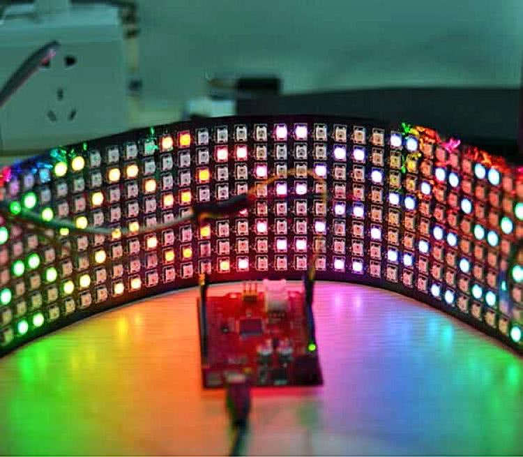 Pomysłowe diody LED RGB EP pl