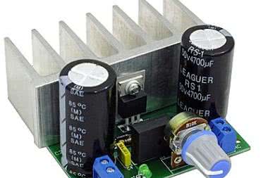 Regulowany zasilacz uniwersalny 1,5...32 V/3 A