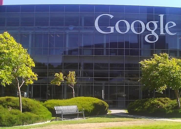 Google obejmie udział w Lenovo o wartości 750 mln dol. 