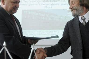 Władze Mazowsza inwestują w grafen