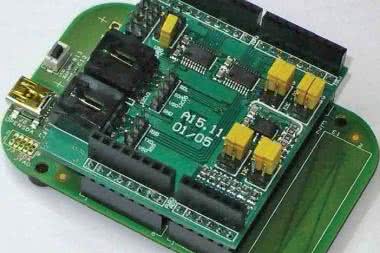 AVTDuinoLVC. Konwerter poziomu napięcia dla modułów Arduino