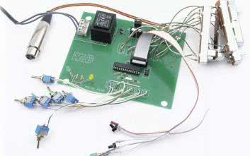 Miniaturowa konsola z interfejsem DMX