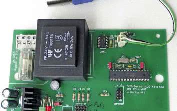 DMX-owy sterownik serwomechanizmów