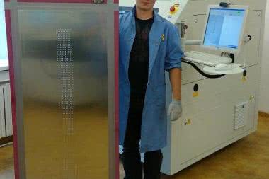 Wielkoformatowe szablony SMT do montażu długich płyt z LED-ami