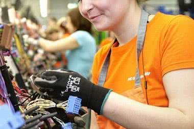 PKC Group inwestuje w Serbii i przenosi tam produkcję wiązek przewodów z Sosnowca