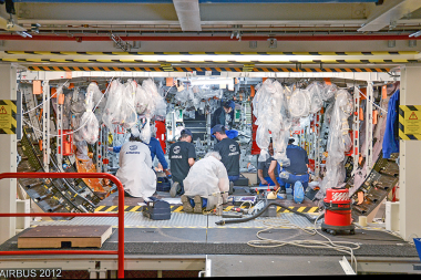 Rozwój inteligentnych narzędzi dla fabryki przyszłości firmy Airbus