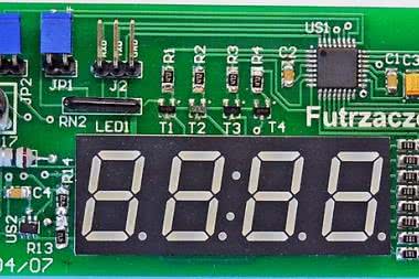 Miernik napięcia i prądu z USB