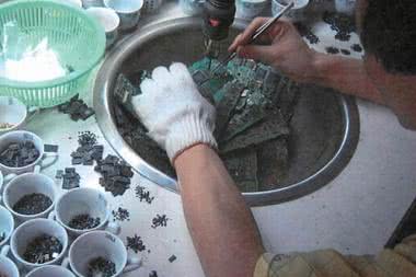 Zużyty sprzęt elektroniczny będzie można oddać w sklepie - proponuje Ministerstwo Środowiska