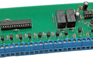 Sterownik podświetlenia schodów z wejściem dla czujnika ruchu