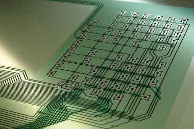 LC Elektronik nadaje kształt elektronice
