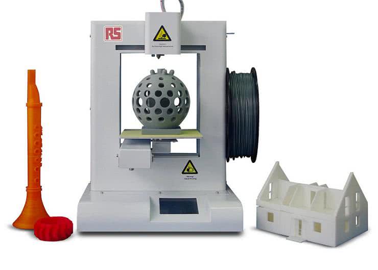 RS wprowadza do oferty własną drukarkę 3D