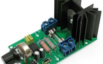 Wzmocniony regulator mocy odbiorników 230 V AC