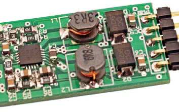 Dołączany do USB zasilacz napięcia symetrycznego z układem ADP5071