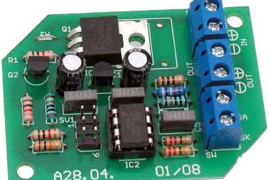 Automatyczny włącznik zasilania do instalacji samochodowej