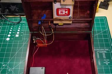 Sejf z rozpoznawaniem twarzy z Raspberry Pi