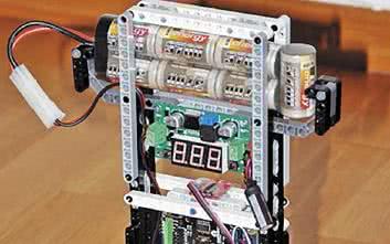 Samojezdny, dwukołowy robot z Intel Galileo