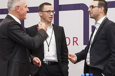 2015 rokiem firmowych jubileuszy