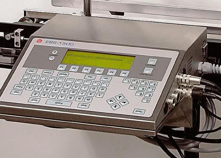 Drukowanie kodów jedno i dwuwymiarowych za pomocą przemysłowych drukarek atramentowych EBS Ink-Jet