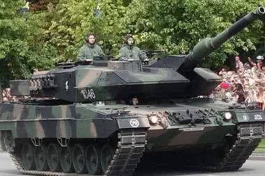 Leopardy będą modernizowane przez polskie firmy