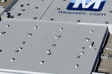 Firma Mouser inwestuje w rozwój działalności w Czechach