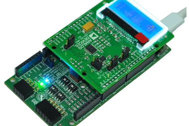 ADICUP360 - "analogowe" Arduino