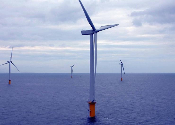Ruszają największe na świecie morskie turbiny wiatrowe