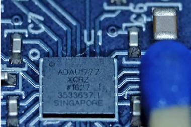 ADAU1777Z - procesor audio DSP do urządzeń mobilnych