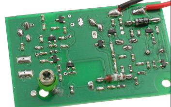 Generator 3,686 MHz z modulacją AM sygnałem 1 kHz