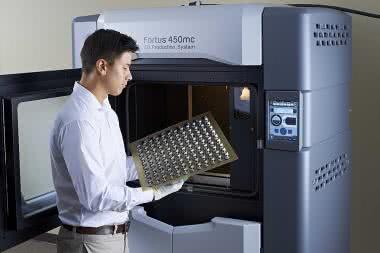 Jakie są rodzaje drukarek 3D pracujących w technologii FDM na rynku?