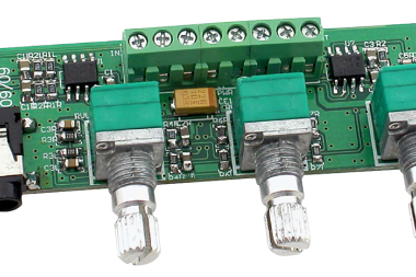 Stereofoniczny regulator barwy tonu zasilany z baterii