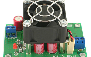 Samochodowy zasilacz do laptopów