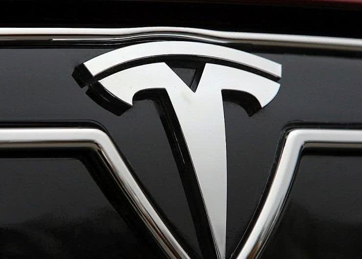 Tesla sprzedaje się w Europie lepiej niż luksusowe sedany z Niemiec