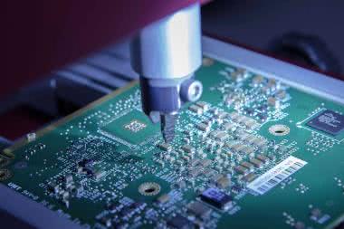 Światowy przemysł półprzewodnikowy osiągnął w pierwszym kwartale przychody warte 115,8 mld dolarów