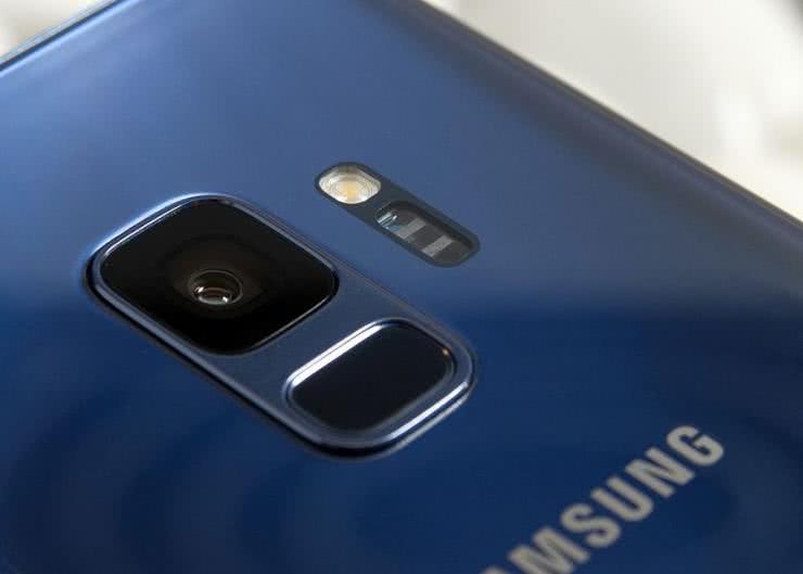 Udział Samsunga w globalnym rynku smartfonów spadł o 13%
