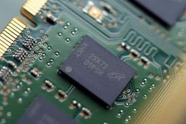 Trzej topowi producenci pamięci biją rekordy przychodów