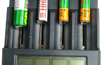 Ładowarka akumulatorów Voltcraft IPC-3