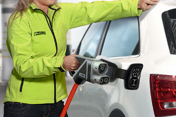 Komunikacja pojazdów elektrycznych z EVSE na przykładzie sterownika Phoenix Contact