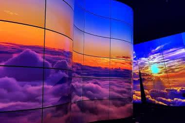 Rynek wyświetlaczy OLED powoli odchodzi od podłoży szklanych