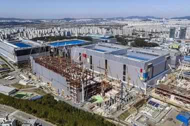 Samsung ogłasza gotowość do produkcji w procesie 5 nm EUV