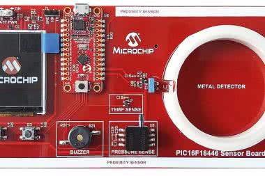 PIC16F18446 Sensor board