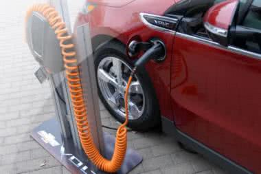 Dookoła samochodów elektrycznych