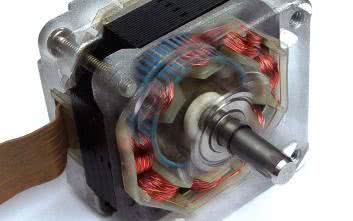 Silniki krokowe i serwonapędy