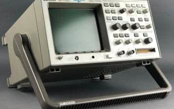 Oscyloskopy dzisiaj i 25 lat temu