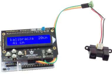 Miernik odległości na bazie czujnika GP2Y0A02YK0F