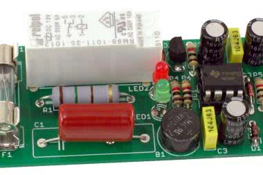 Uniwersalny układ czasowy 230 V