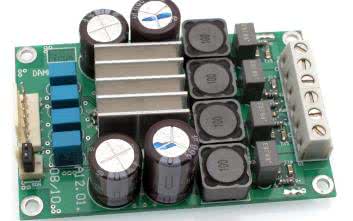 Wzmacniacz audio klasy D o mocy do 2×50 W