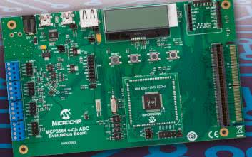Wygraj zestaw Microchip MCP3564 ADC Evaluation Board