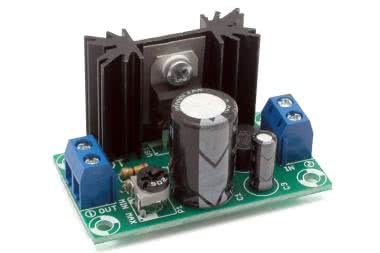 Miniaturowy zasilacz uniwersalny z LM317, AVT1066