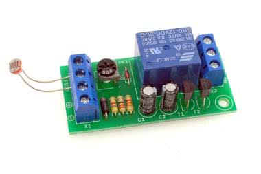 Automatyczny włącznik zmierzchowy, AVT1476