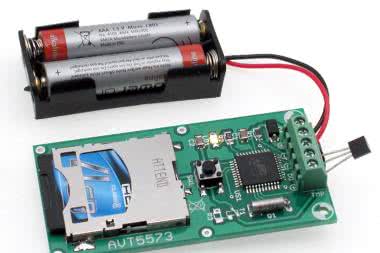 Nieskomplikowany termometr - rejestrator, AVT5573